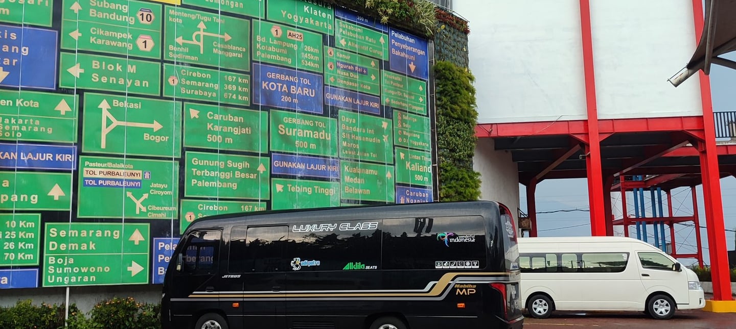 Sewa-elf-long-surabaya