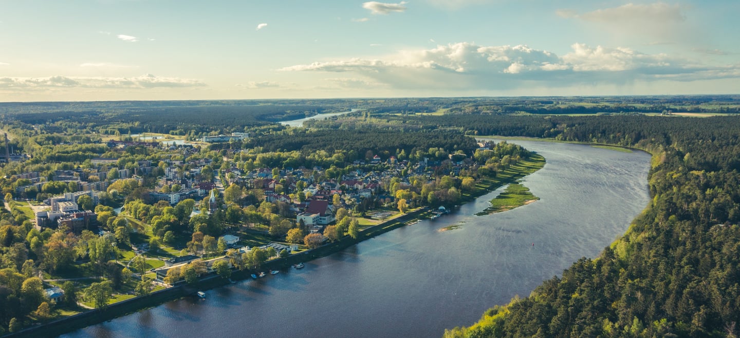 Upės fotografavimas iš oro
