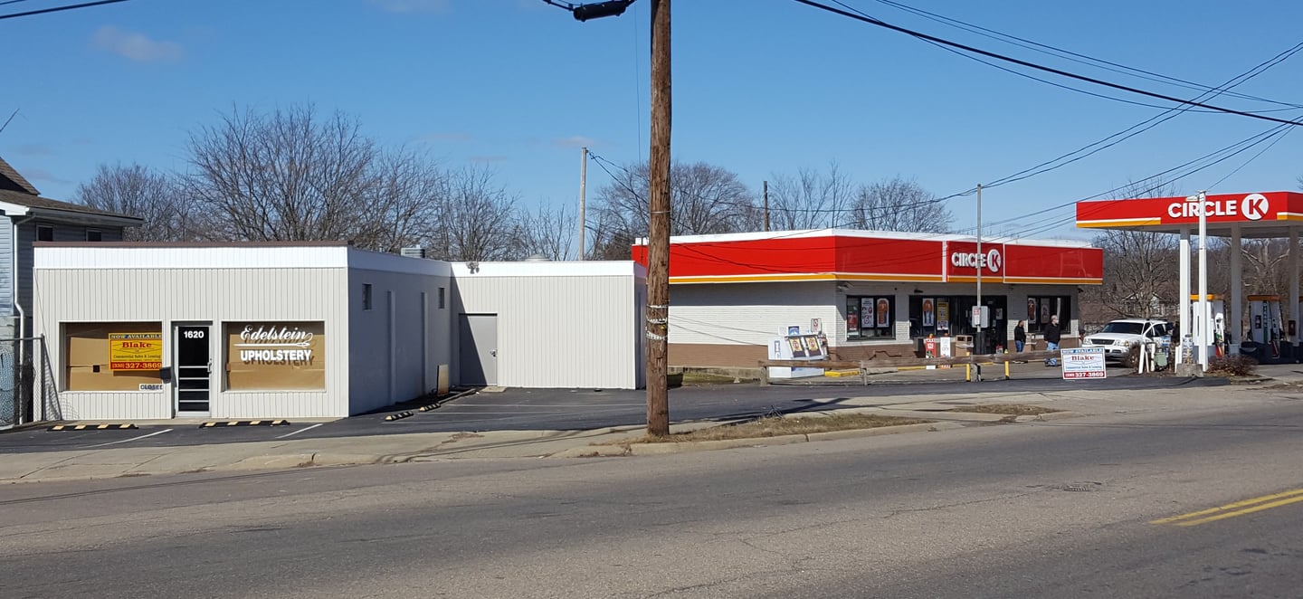 Akron restail building for sale at 1620 east ave