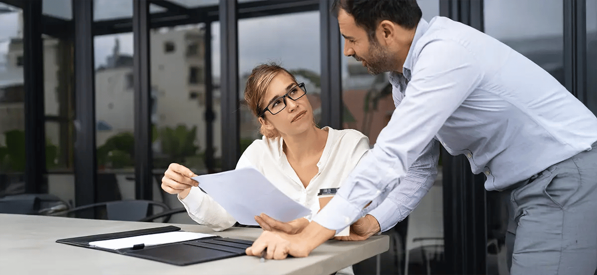 Verificando certificados laborales