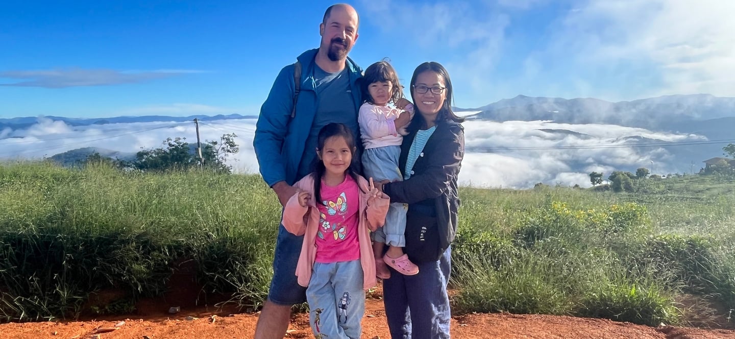 Famille québécoise vietnamienne ayant comme mission de visiter le Vietnam en entier