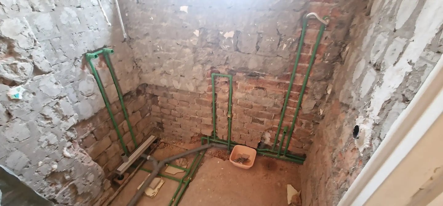 Zamjena instalacija u kupatilu na Slaviji