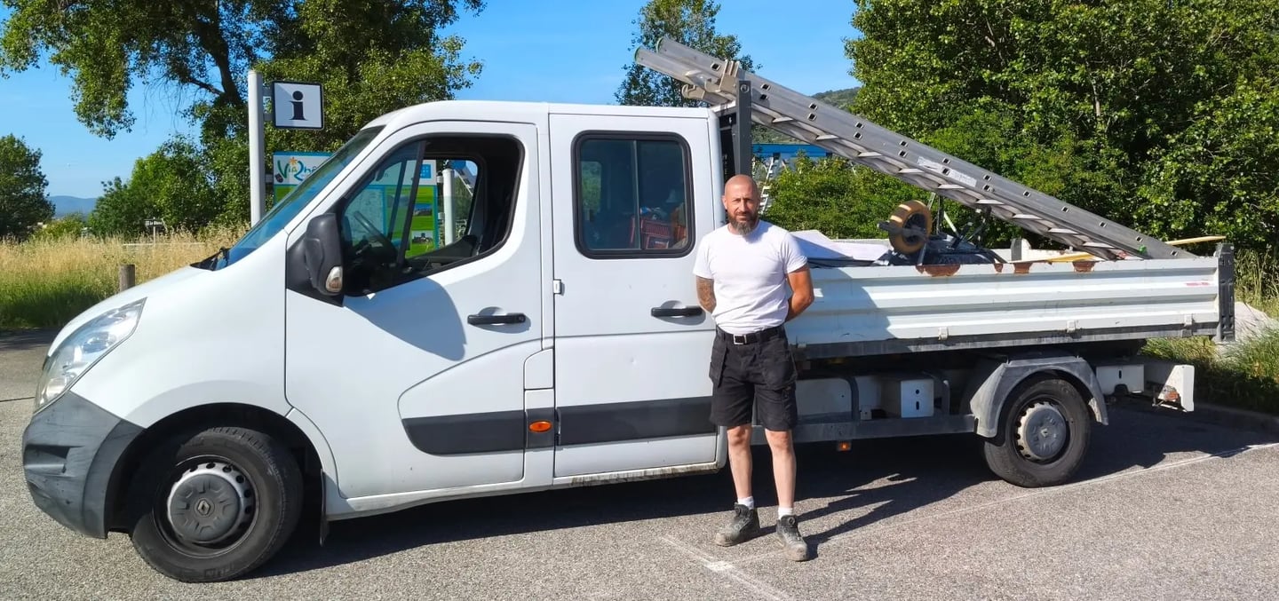 ngrenovation couvreur zingueur le pouzin