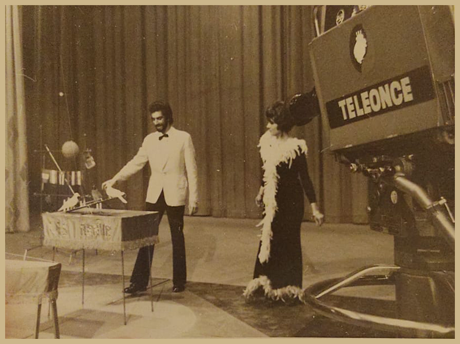 "Les Abnur" en TeleOnce