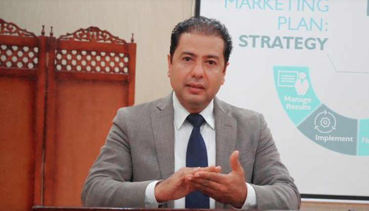 دورة : أسرار ريادة الأعمال واستراتيجيات النجاح للمؤسسات Dr Hossam Ouda  د حسام عودة
