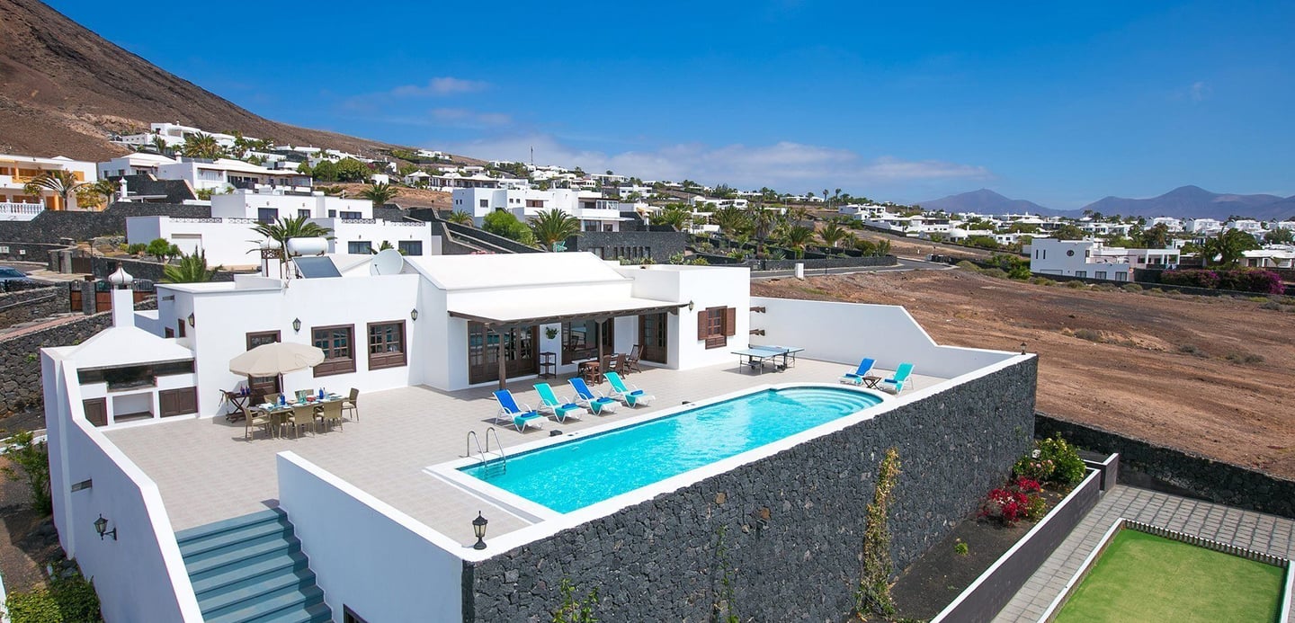 Chalet Casa Paula (Bajo los riscos,22. Playa Blanca, Yaiza, CN, 35580), photo by Expedia