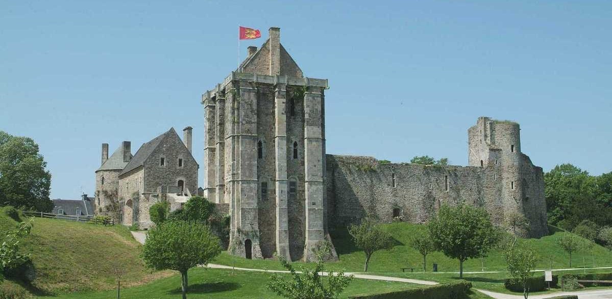 Gîtes de la Cour d'Etienville - Château de Saint Sauveur le Vicomte