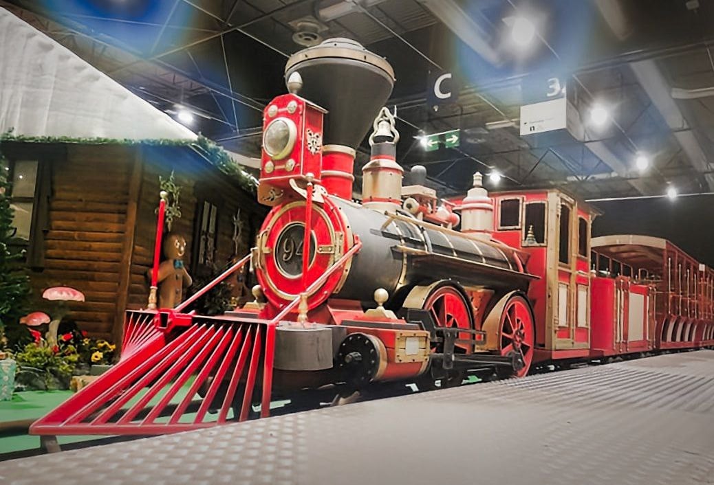 tren clásico modelo 94 restaurado pintado a mano alquiler con o sin decoración