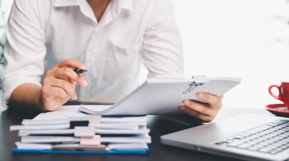 Start your tax filing, bookkeeping, or payroll setup in just 3–5 minutes. Our expert team reviews yo