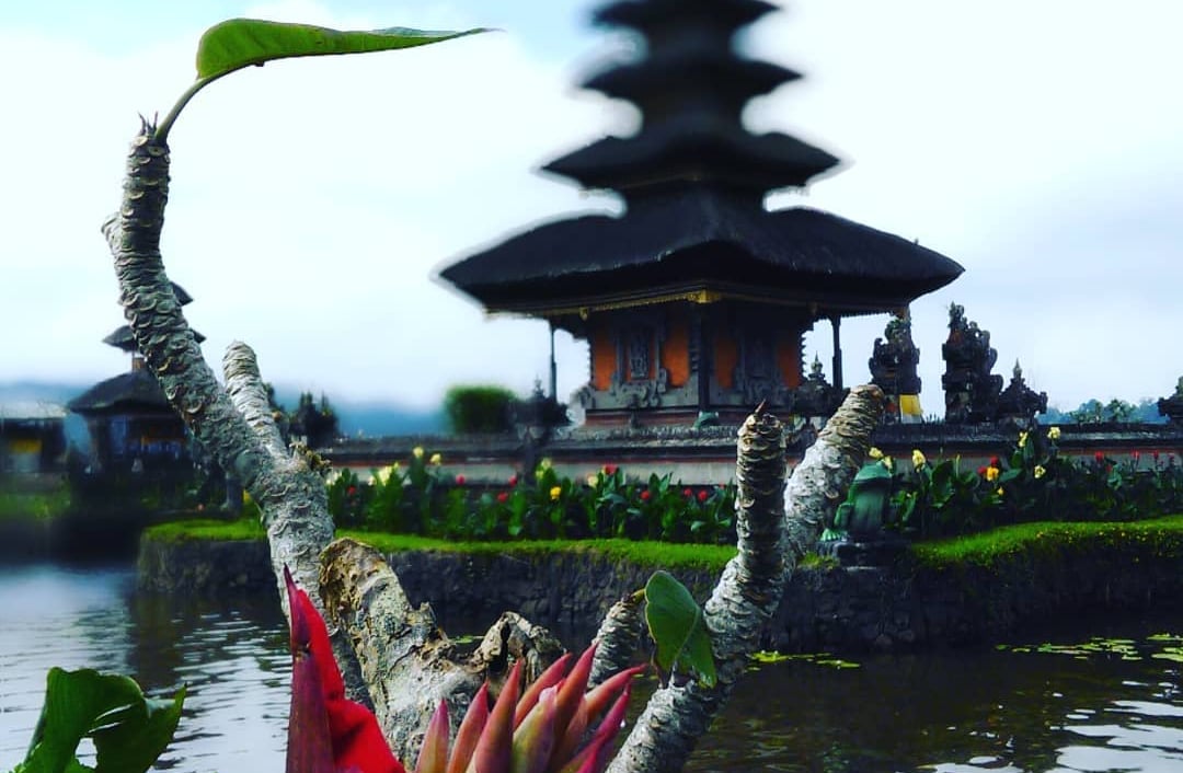 Pura Ulundanu beratan