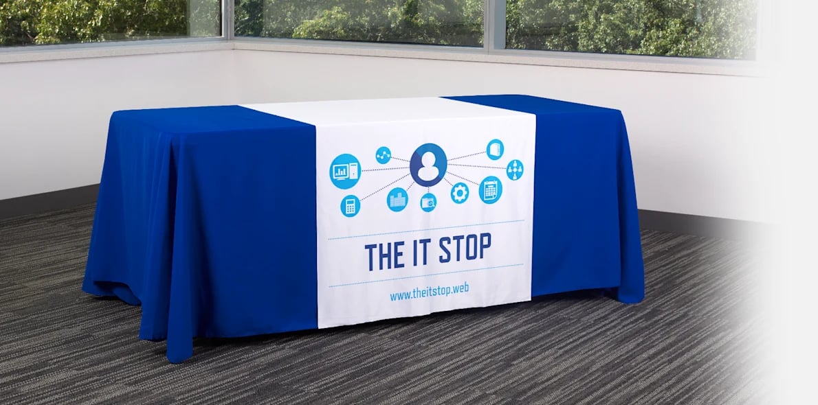 Tablecloth and table runner