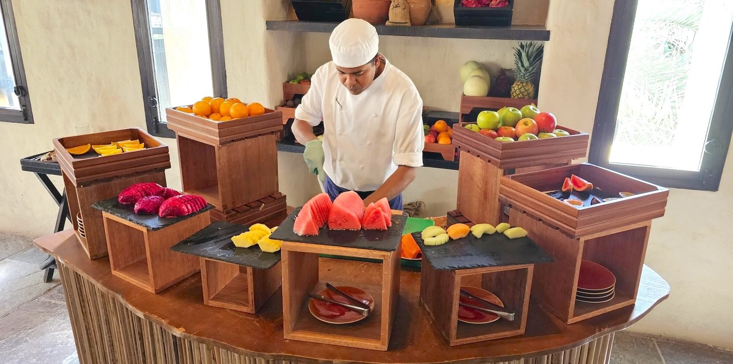 six-senses-zighy-bay-oman-breakfast