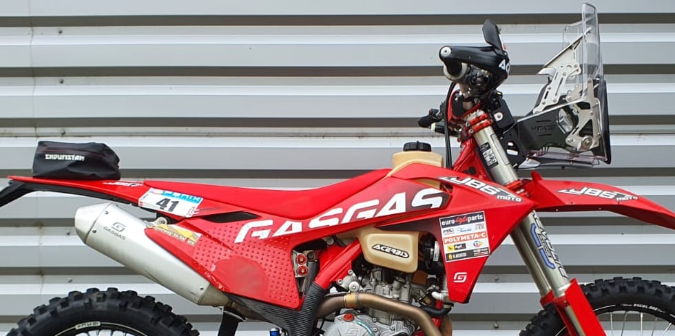moto gasgas enduro transformée en moto rally