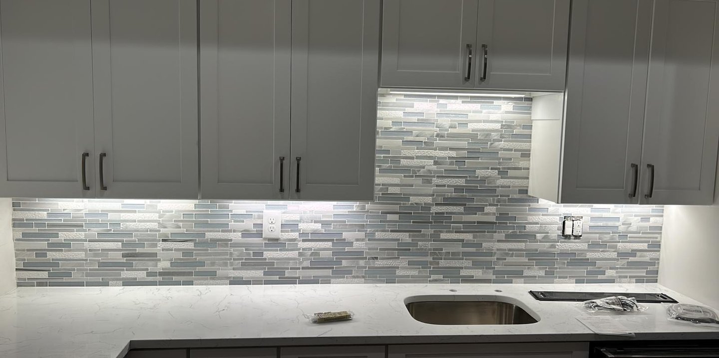 Tile  kitchen