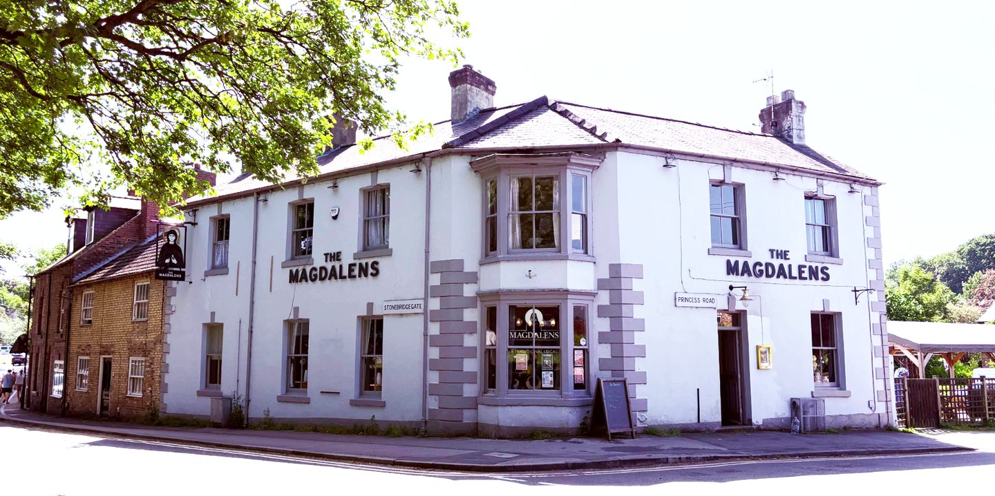 The Msgdalens pub, Ripon