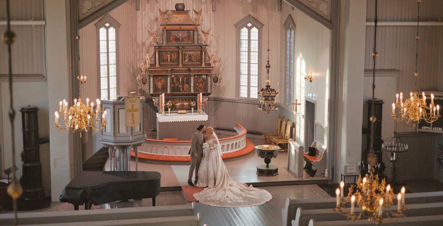 bryllup i kirke Oslo. Norge