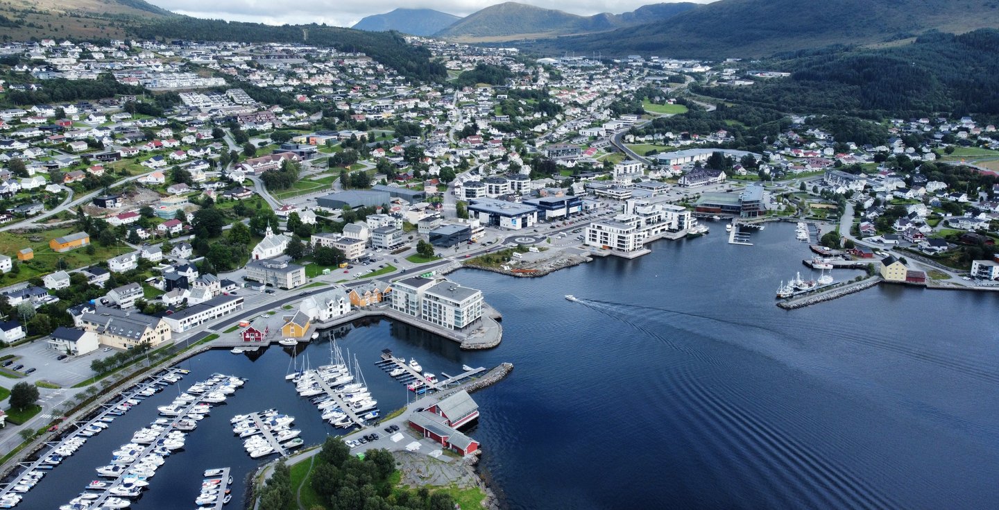 Produktene produseres i Ulstein på Sunnmøre. Bildet er tatt av Peter Skinnes.