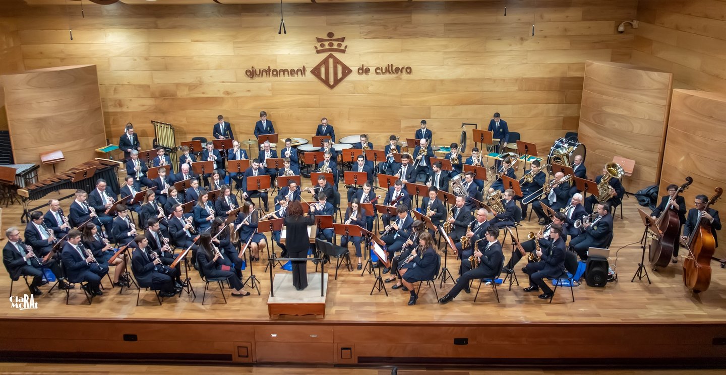 Banda de la Sociedad Santa Cecilia de Cullera