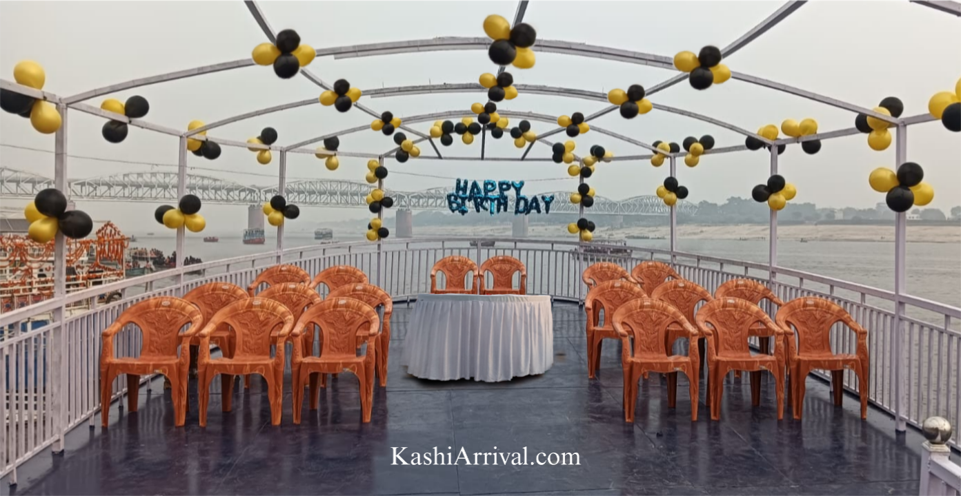 Basic Decorated Bajra Boat for Simple Celebration in Varanasi