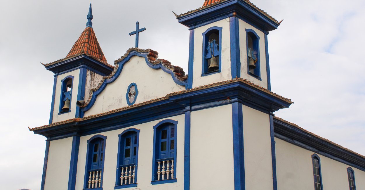 Igreja Histórica no Centro Histórico de Cocais, em Minas Gerais