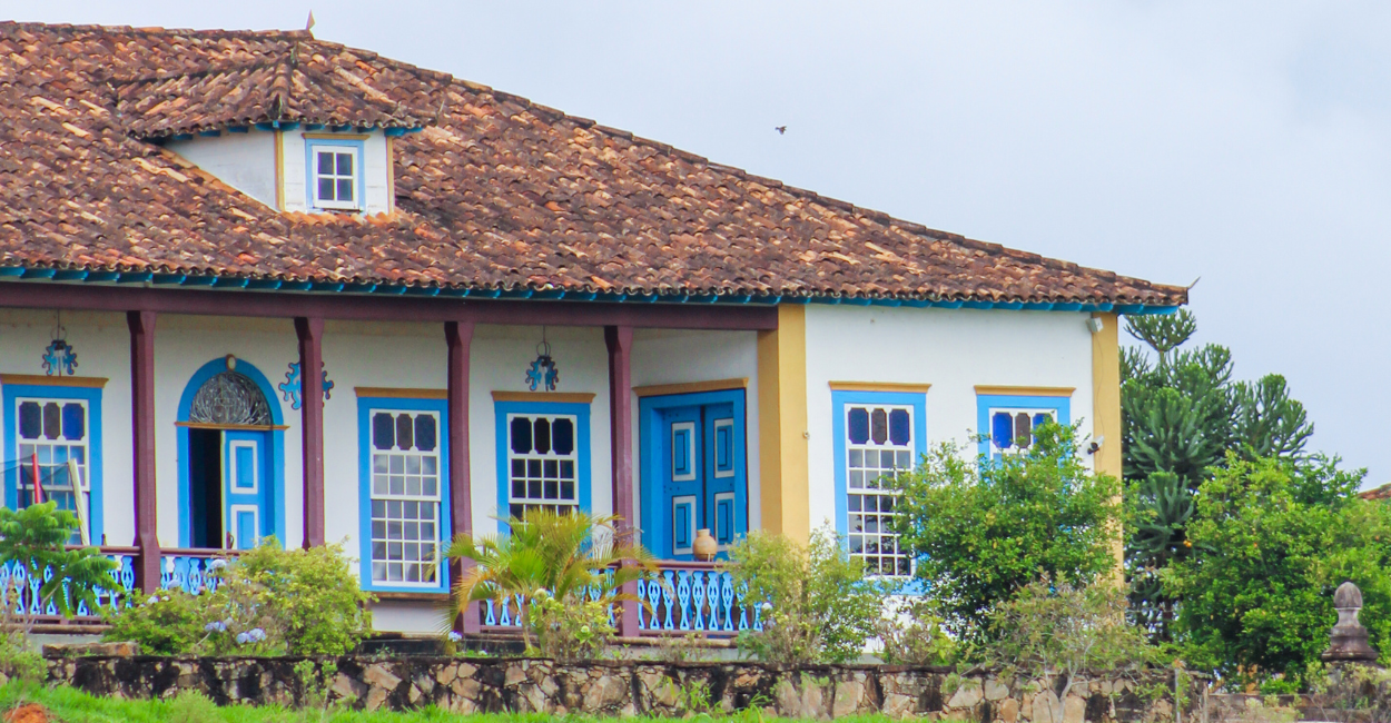 Uma casa antiga na cidade histórica e turistica de Tiradentes, MG