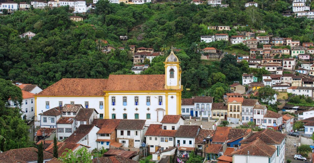 Igreja Histórica no centro histórico de Ouro Preto Minas Gerais, cidade turistica em MG
