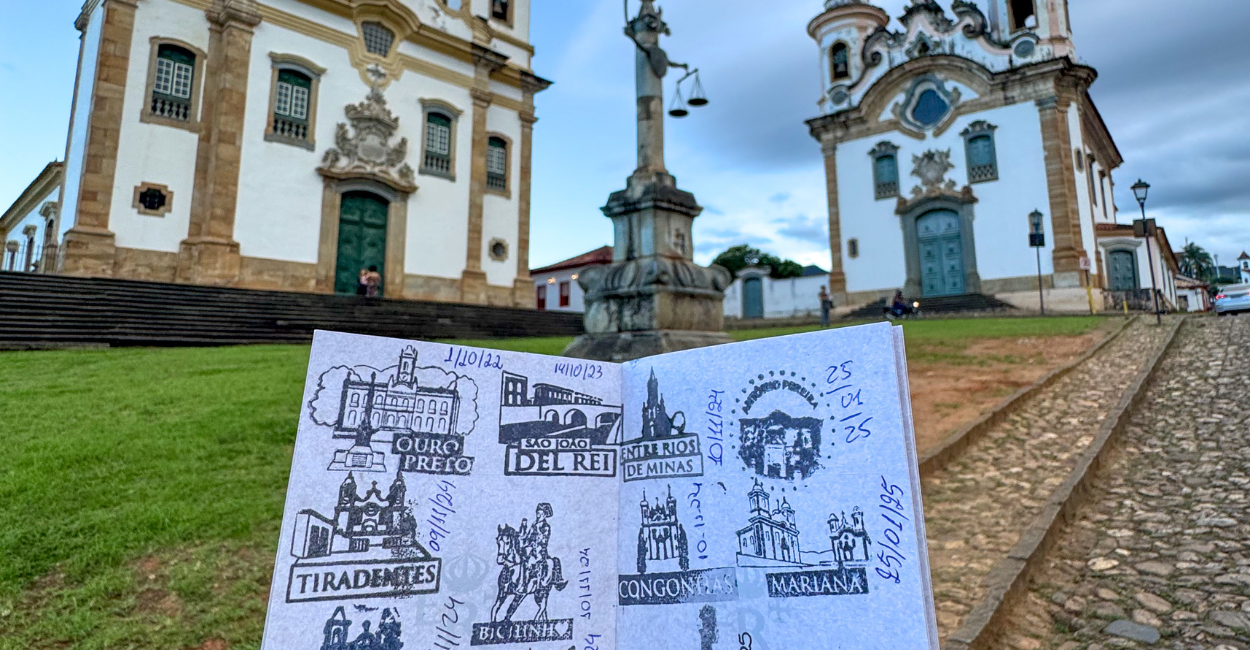 Passaporte da Estrada Real, com Carimbos de Cidades e Distritos Históricos de Minas Gerais