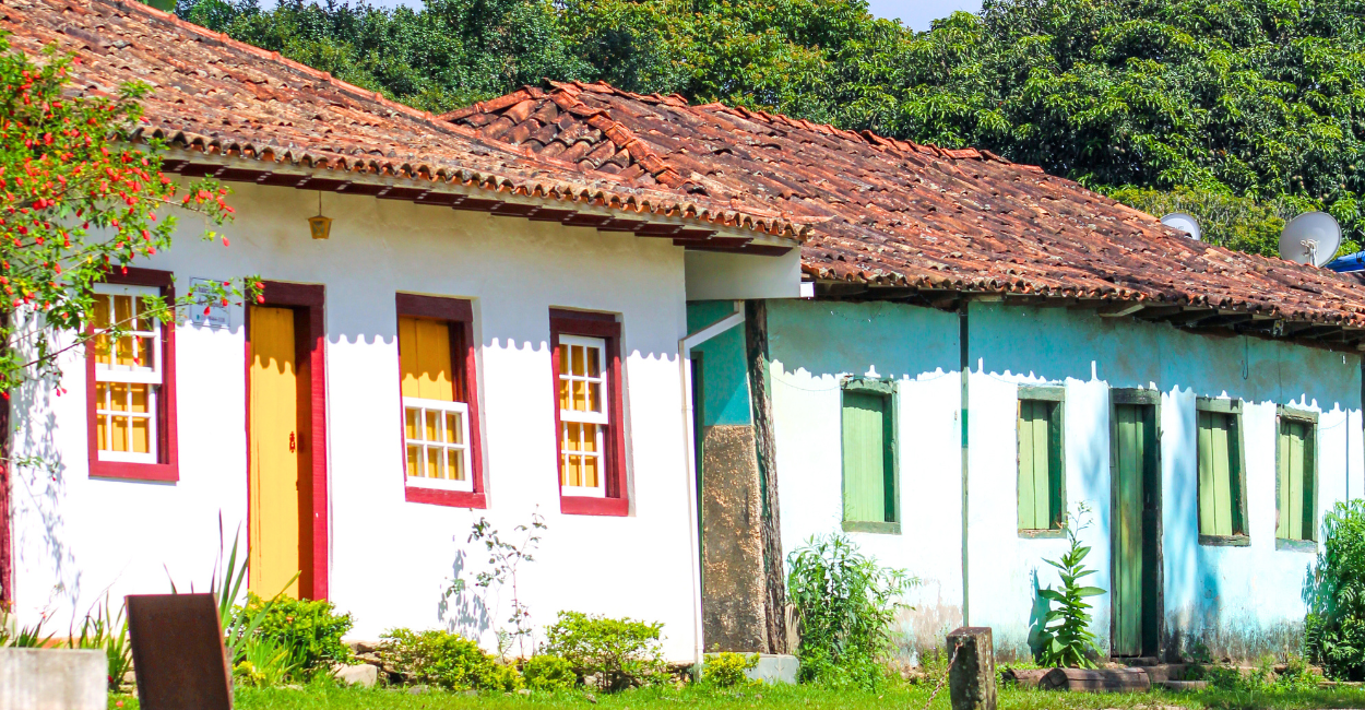 Casas históricas no distrito de Chapada, Ouro Preto Minas Gerais, destino turistico mineiro