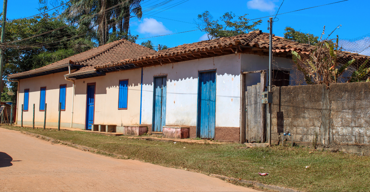 Casas históricas e do periodo colonial, em Milho Verde, distrito turistico de MG
