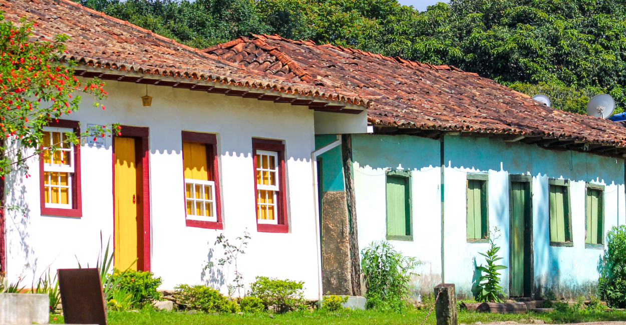 Casas históricas no distrito turistico de Chapada de Ouro Preto MG