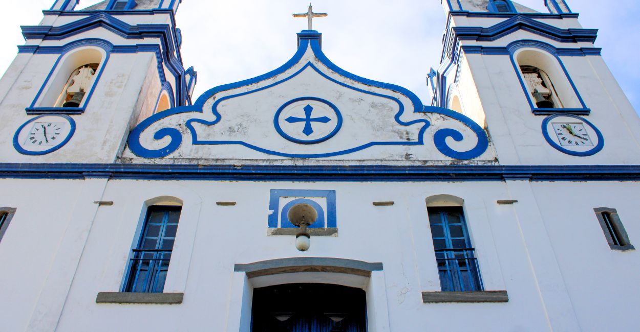 Igreja Matriz de Raposos, cidade turistica da Estrada Real pertinho de Belo Horizonte, MG