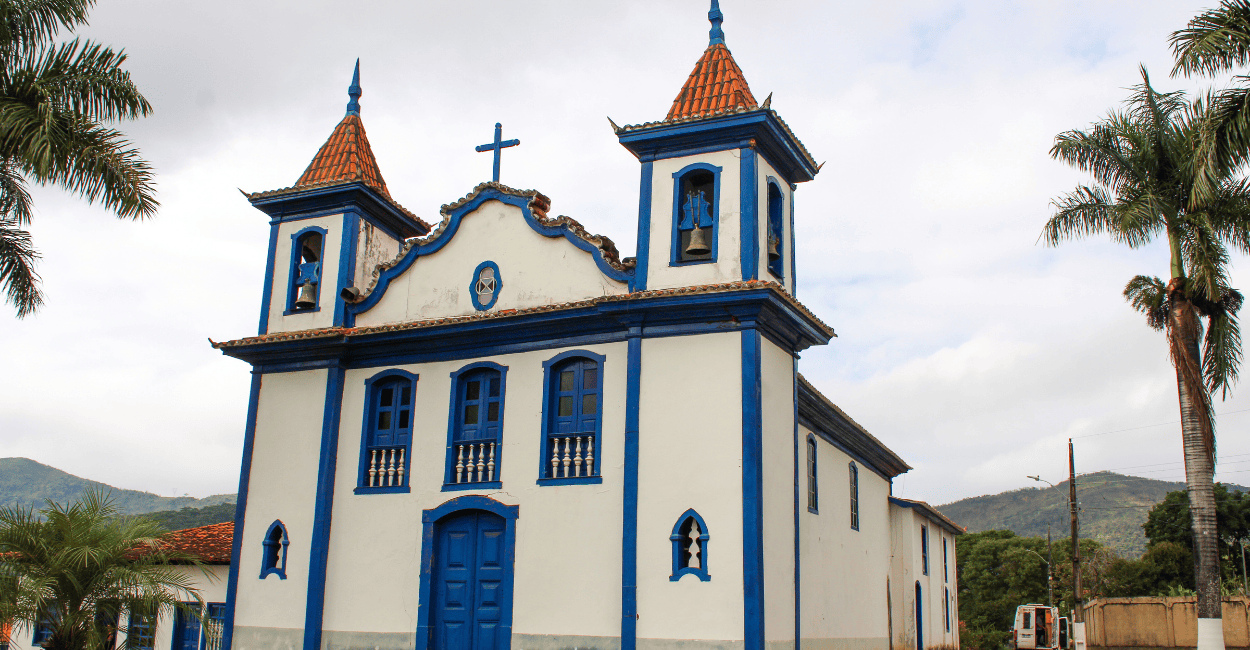 Igreja Matriz de Nossa Senhora do Rosário dos Pretos em Cocais MG