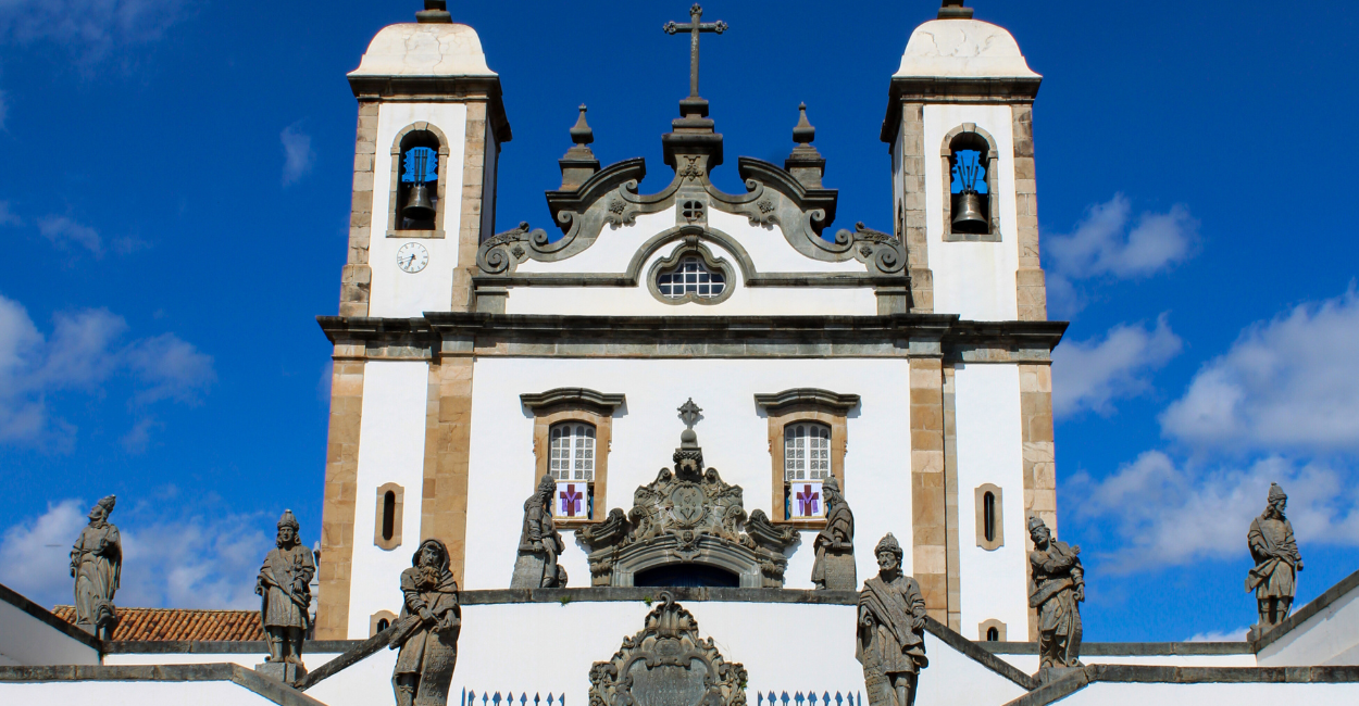 Igreja matriz de Congonhas, com os 12 profetas projetados pelo Aleijadinho, ponto turistico em MG