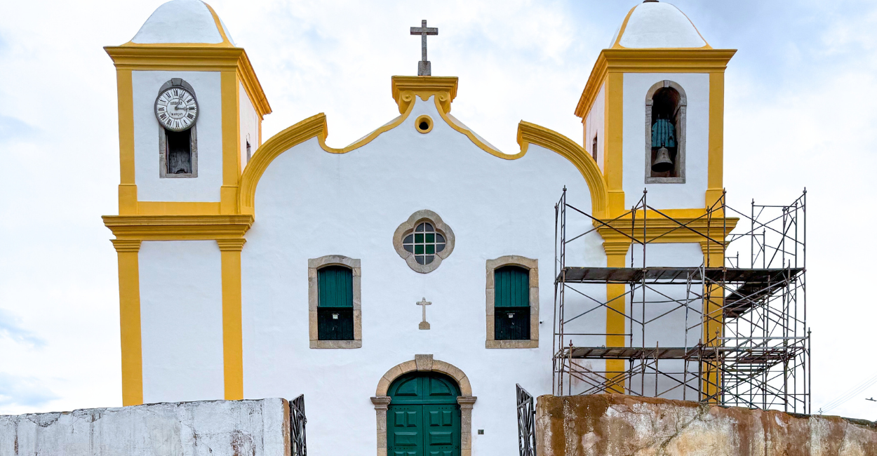 Igreja Matriz no centro histórico e turistico de Cachoeira do Campo, de Ouro Preto Minas Gerais
