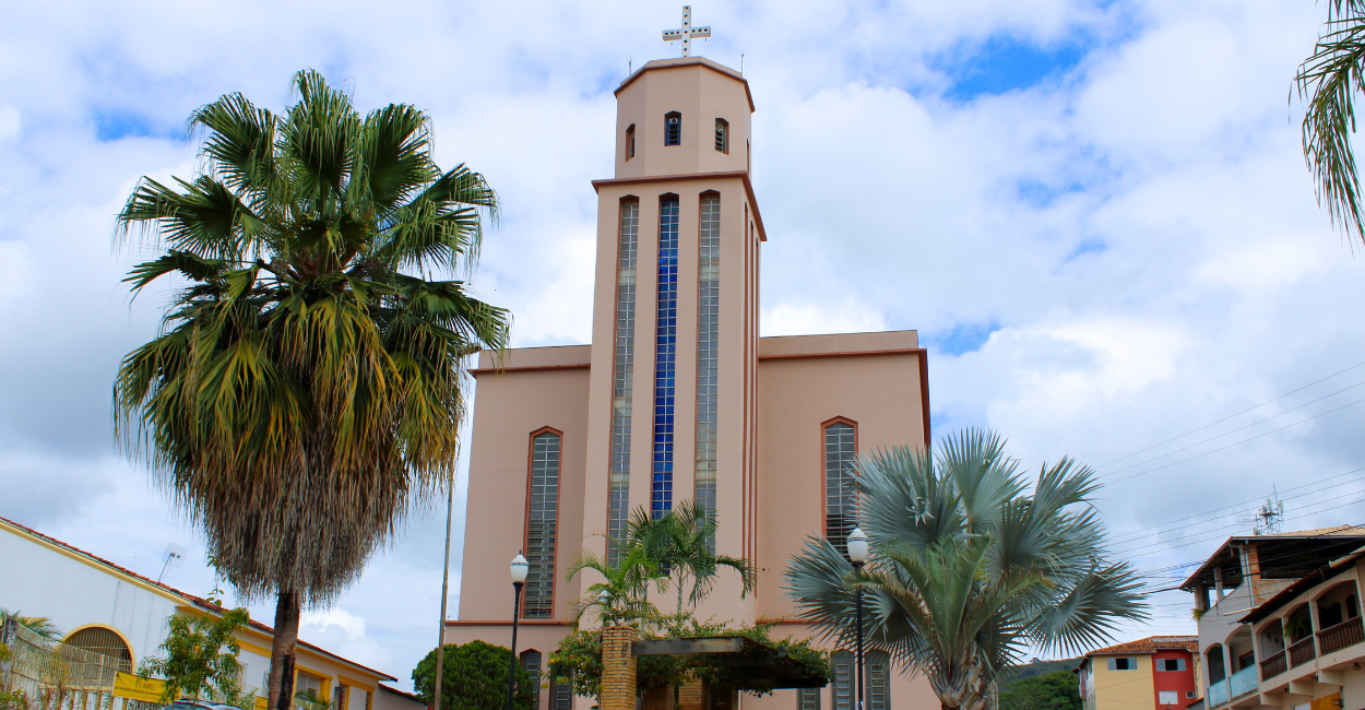 Igreja Matriz no centro turistico da cidade de Morro do Pilar Minas Gerais