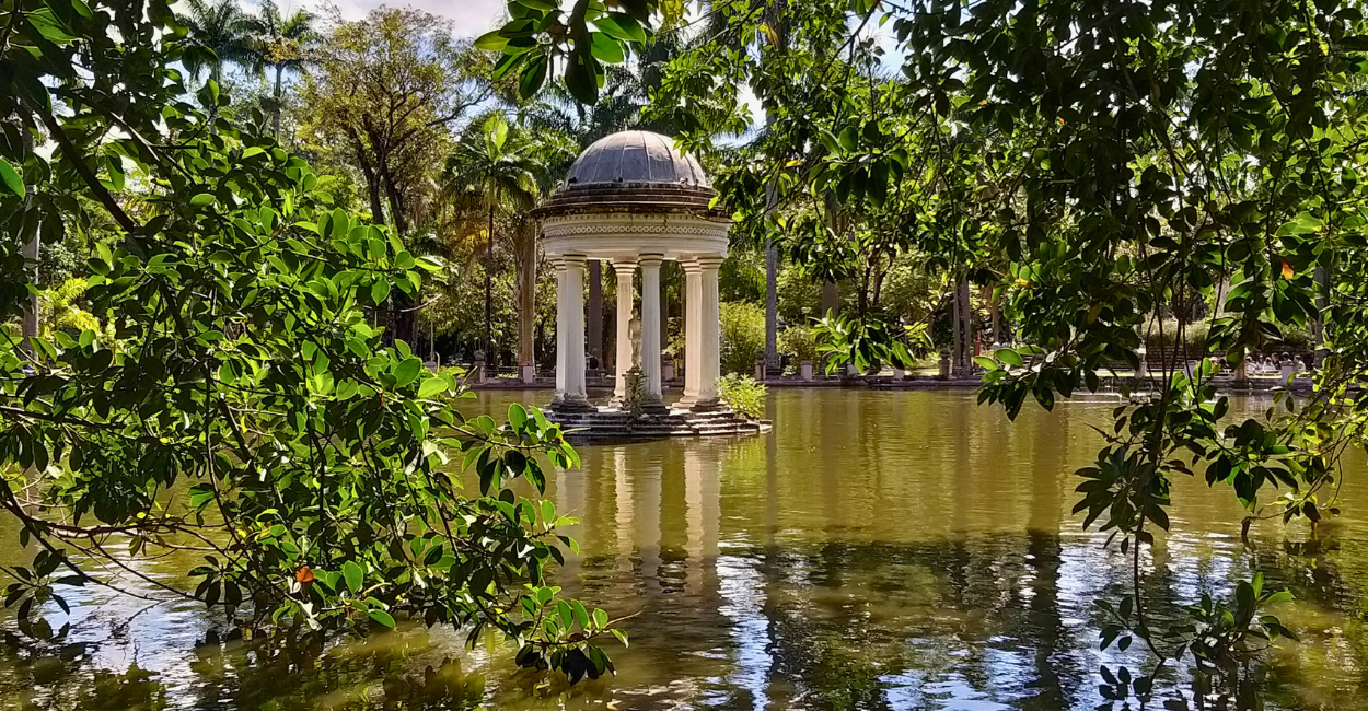 Lago do quiosque, ponto turistico no Parque Municipal de Belo horizonte