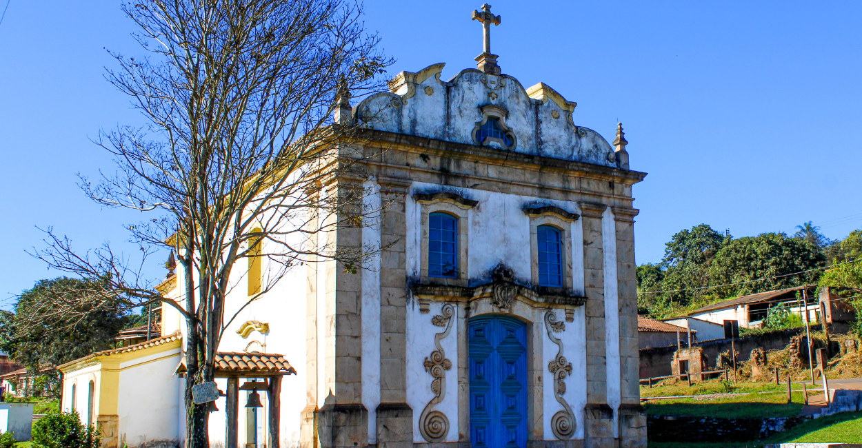 Igreja Histórica no Distrito Histórico de Lobo Leite, Congonhas, Minas Gerais