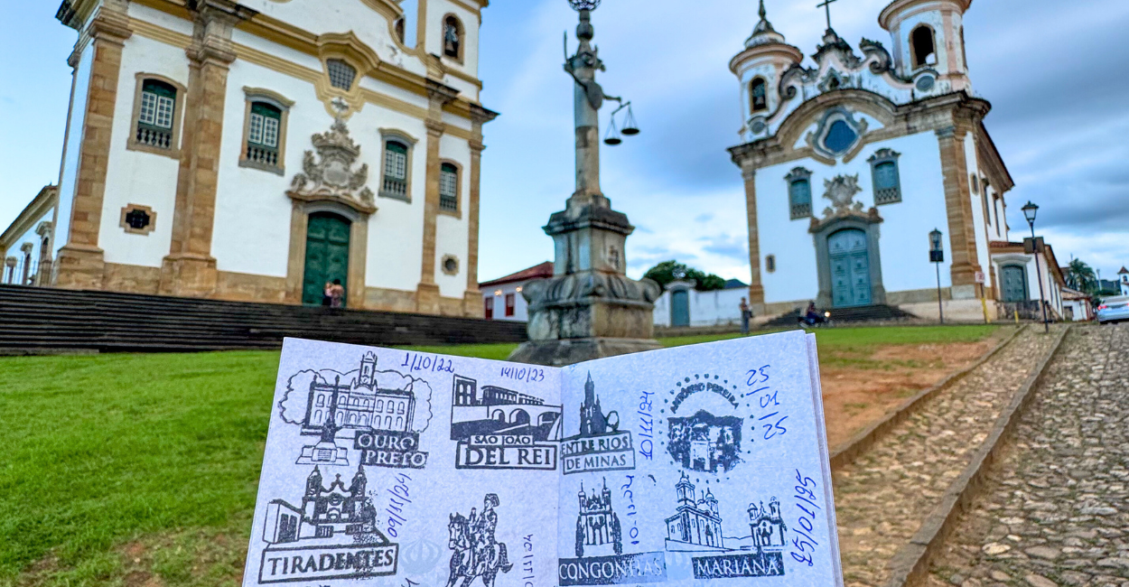 Passaporte da estrada real na praça Minas Gerais em Mariana, MG