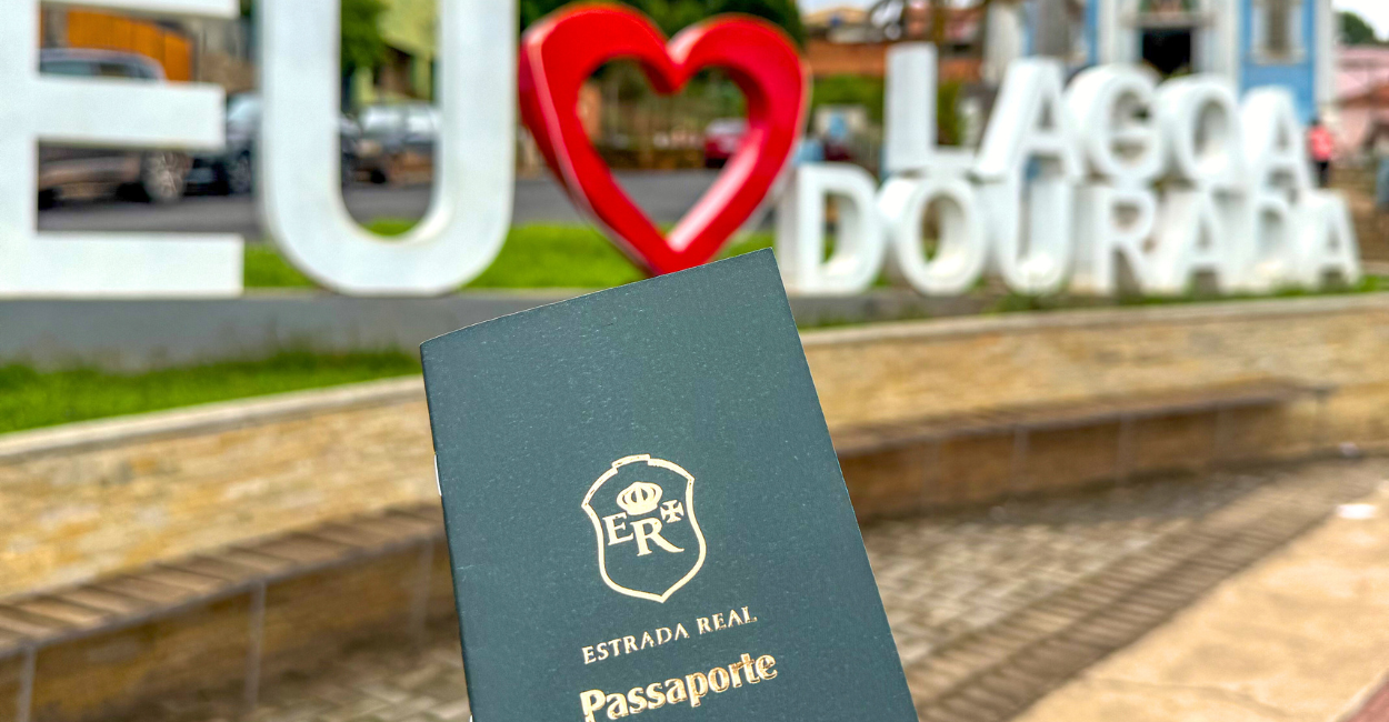 Passaporte da Estrada Real no centro turistico de Lagoa Dourada, Minas Gerais