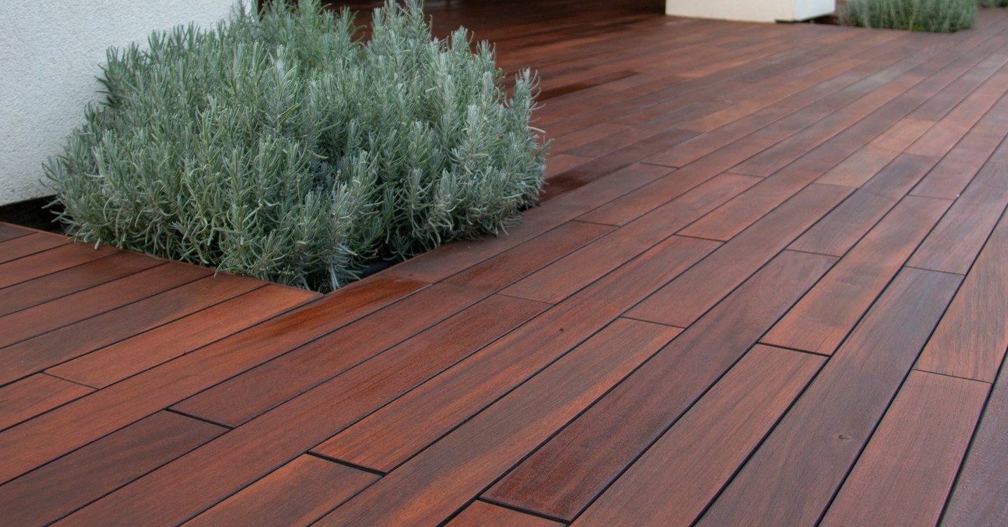 terrasse en bois aménagement extérieur
