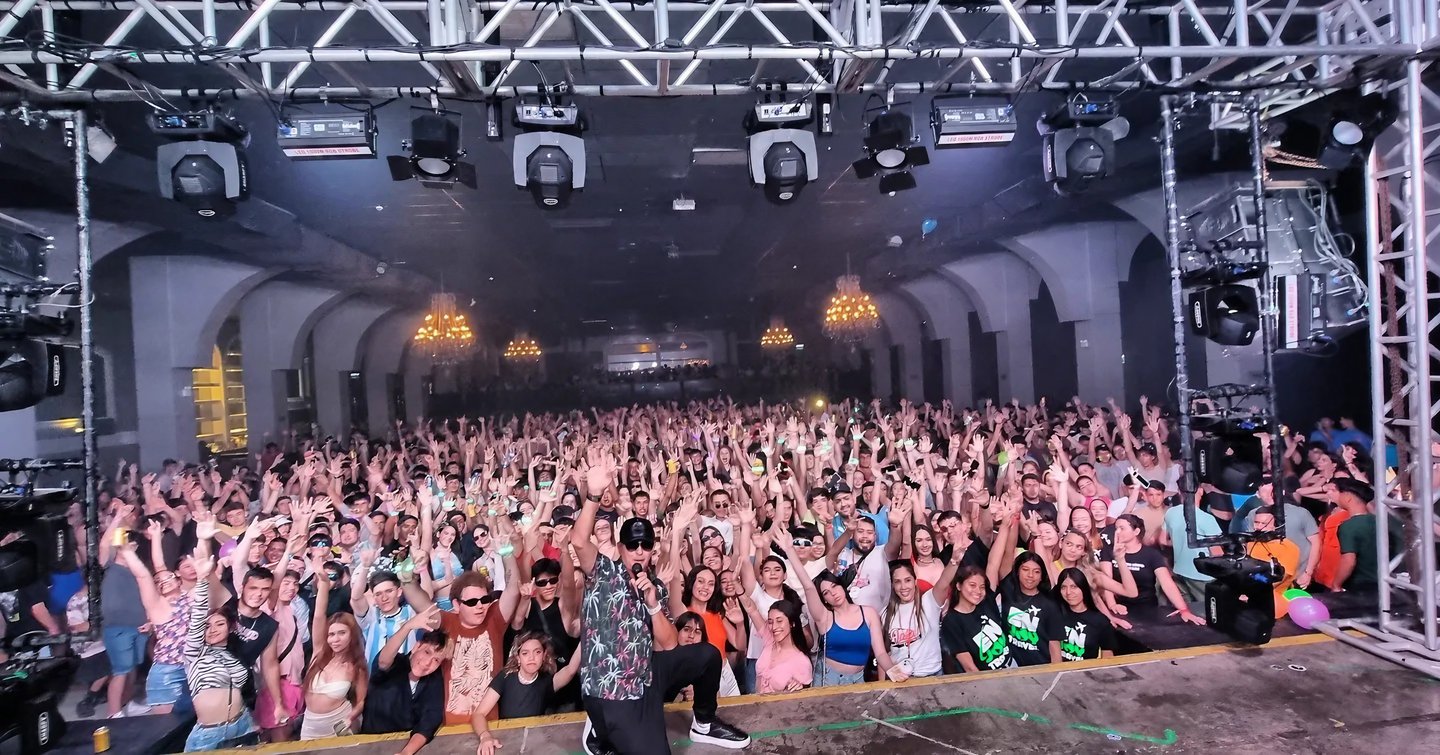 DJ Guillermo Atencio en eventos las discotecas mas improtantes