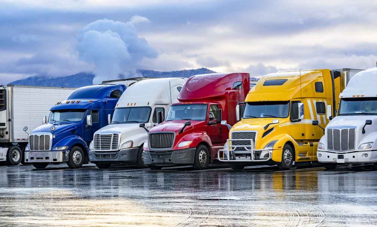 Truck Driving School in Ontario | Class AZ & DZ License | Auto & Truck ...