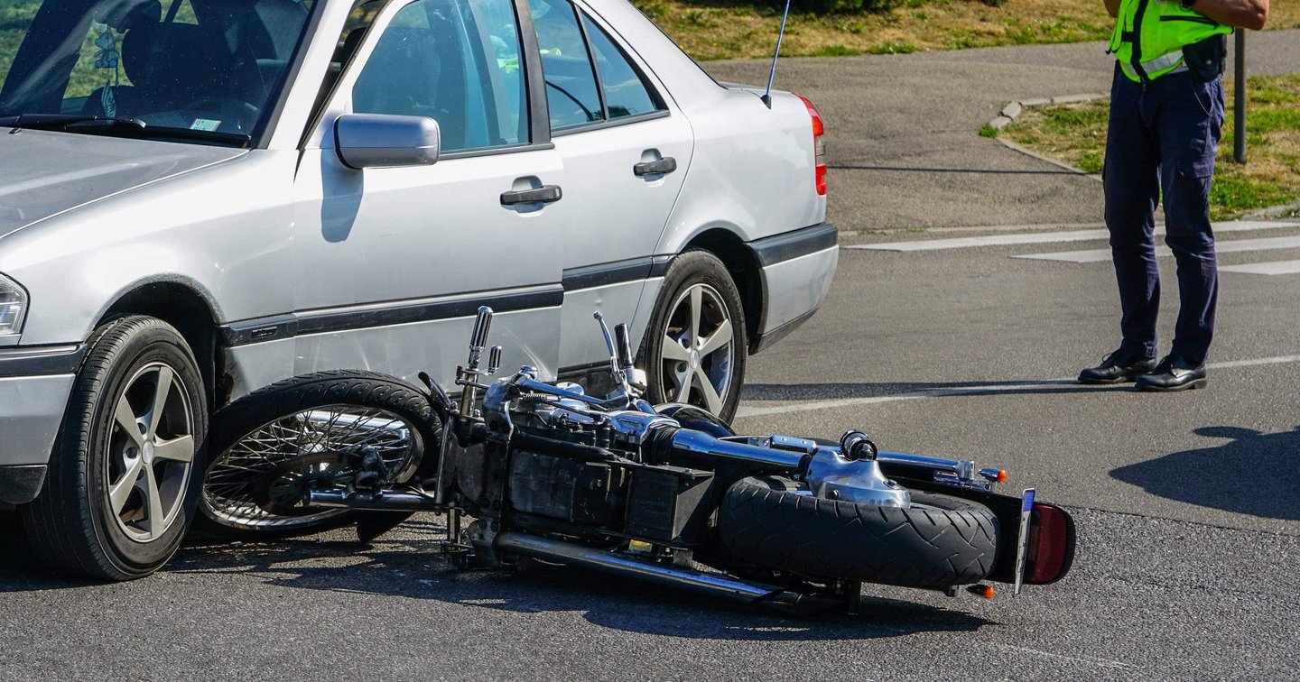 compensation-of-2-lakh-dirhams-to-pakistani-national-who-was-injured