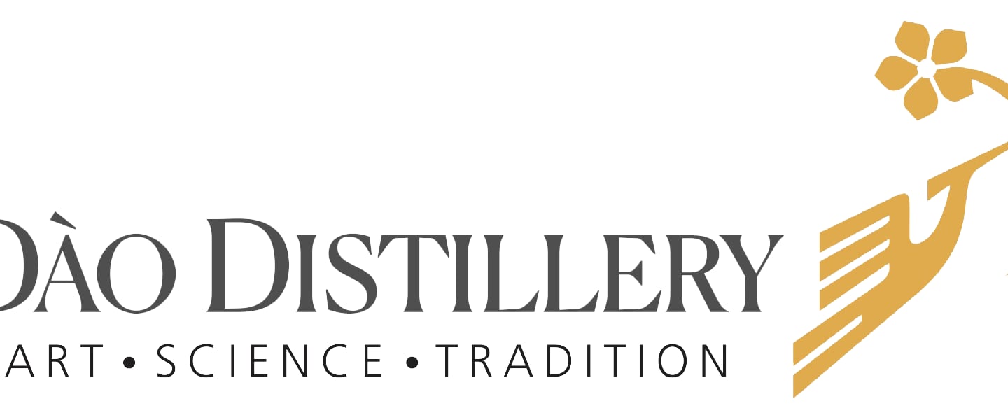 DAO DISTILLERY logo