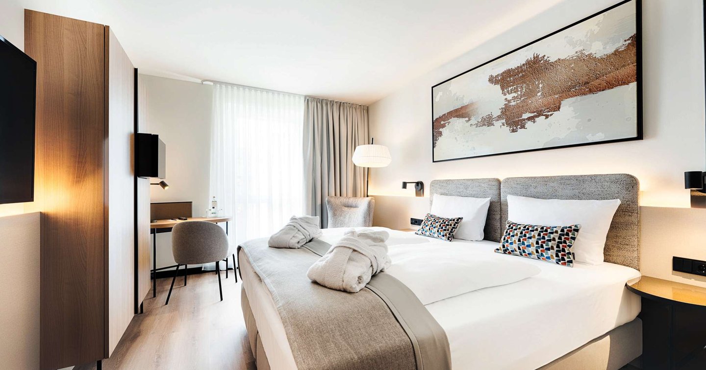 Customer Reviews and Feedback | Hotel Su...