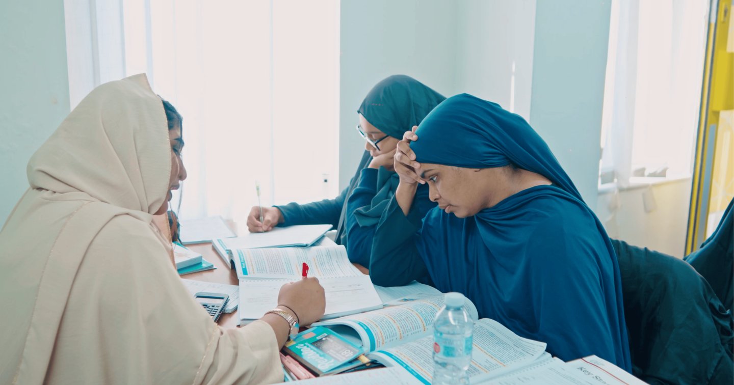 Choosing the Best 11 Plus Study Materials | Excel Tutors
