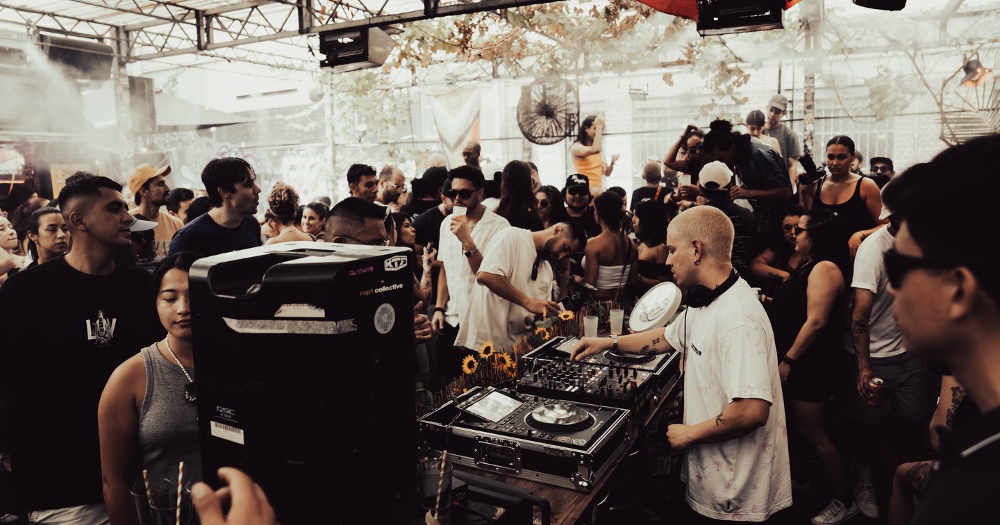 dj323 / 1/2 South West Society | dj323