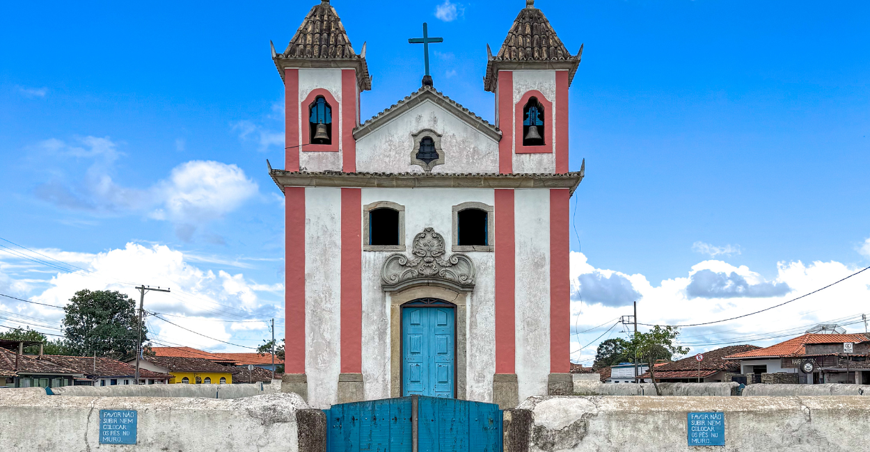 Igreja Histórica no Centro Histórico de Lavras Novas, Distrito de Ouro Preto