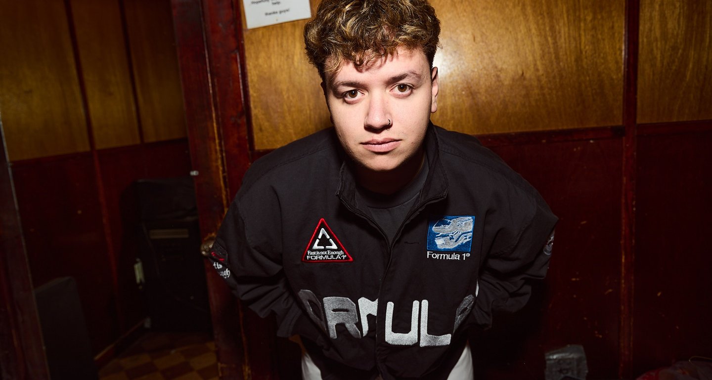 musician zachary booth posing for the camera