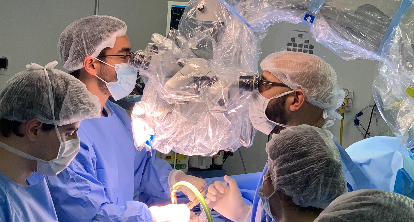 Francisco Torrao neuro cirurgião especialista em Nervos Perifericos e Plexo Braqueal no RJ 